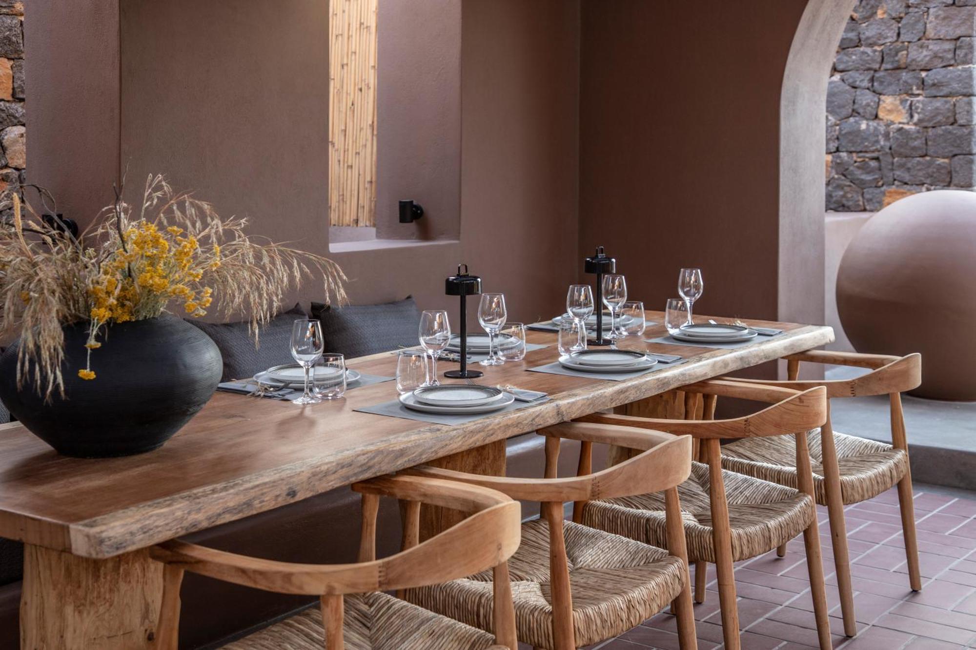 Serra Exclusive Suites Akrotiri  Exterior photo